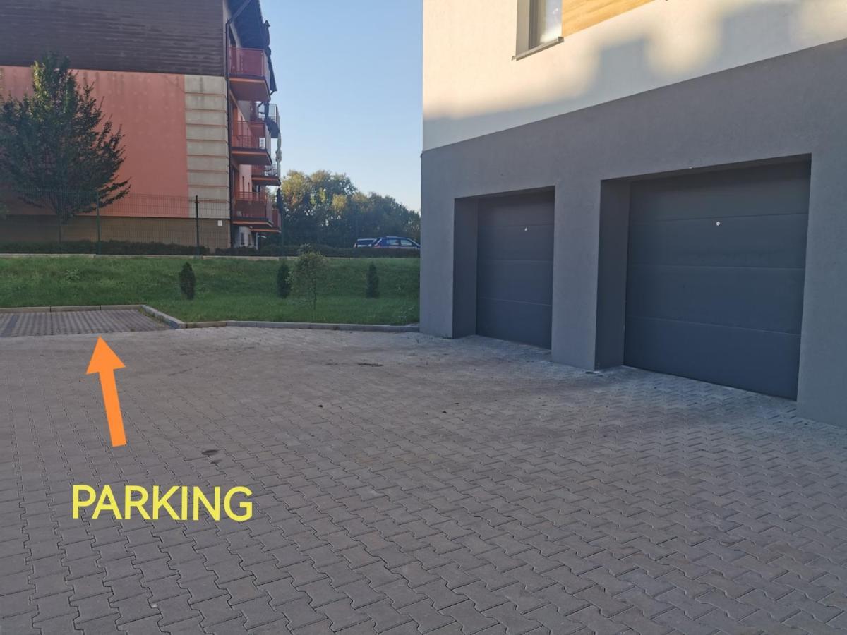 Lux Apartament Będzin Buitenkant foto